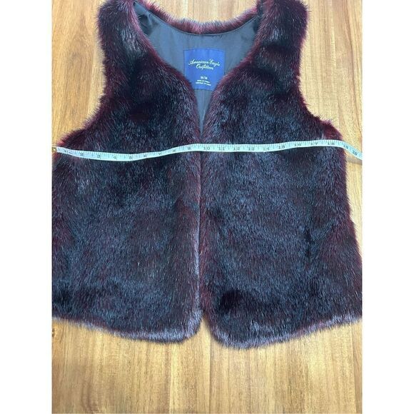 American Eagle Outfitters Faux Fur Vest Lined Women's Size Medium - Picture 4 of 6